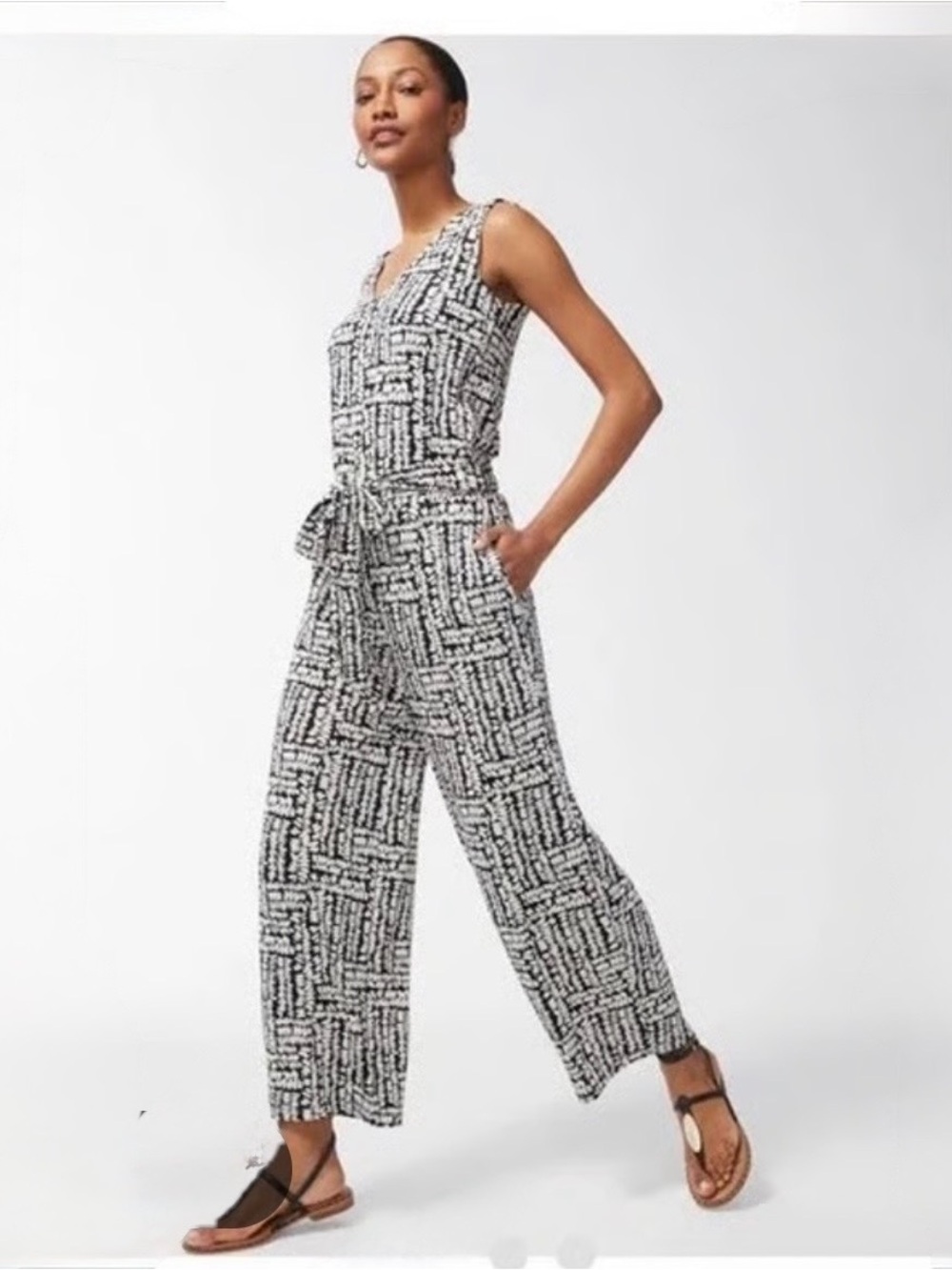 Chico's Travelers "Costa Pebble" Jumpsuit, NWT Large (Chico's size 2)